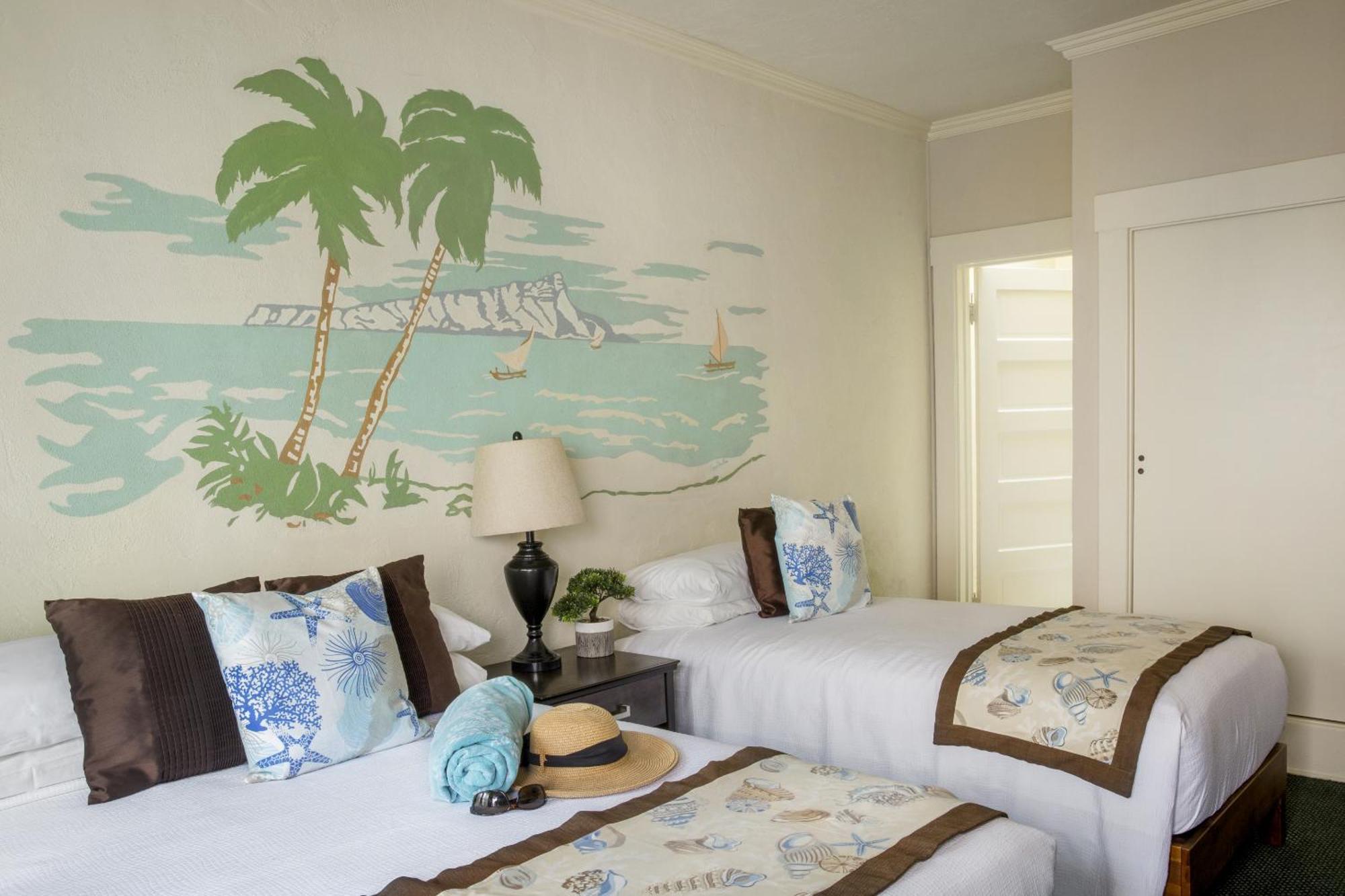 Hotel Mac Rae Avalon Eksteriør bilde
